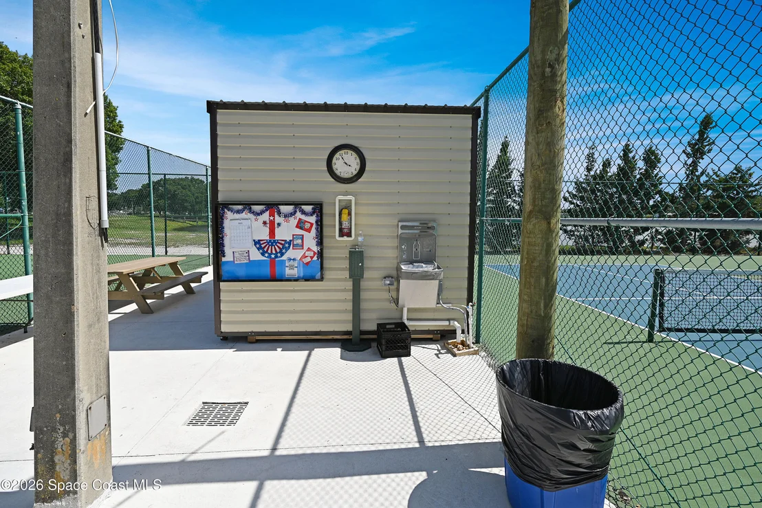 Photo of 451 E Egret Circle