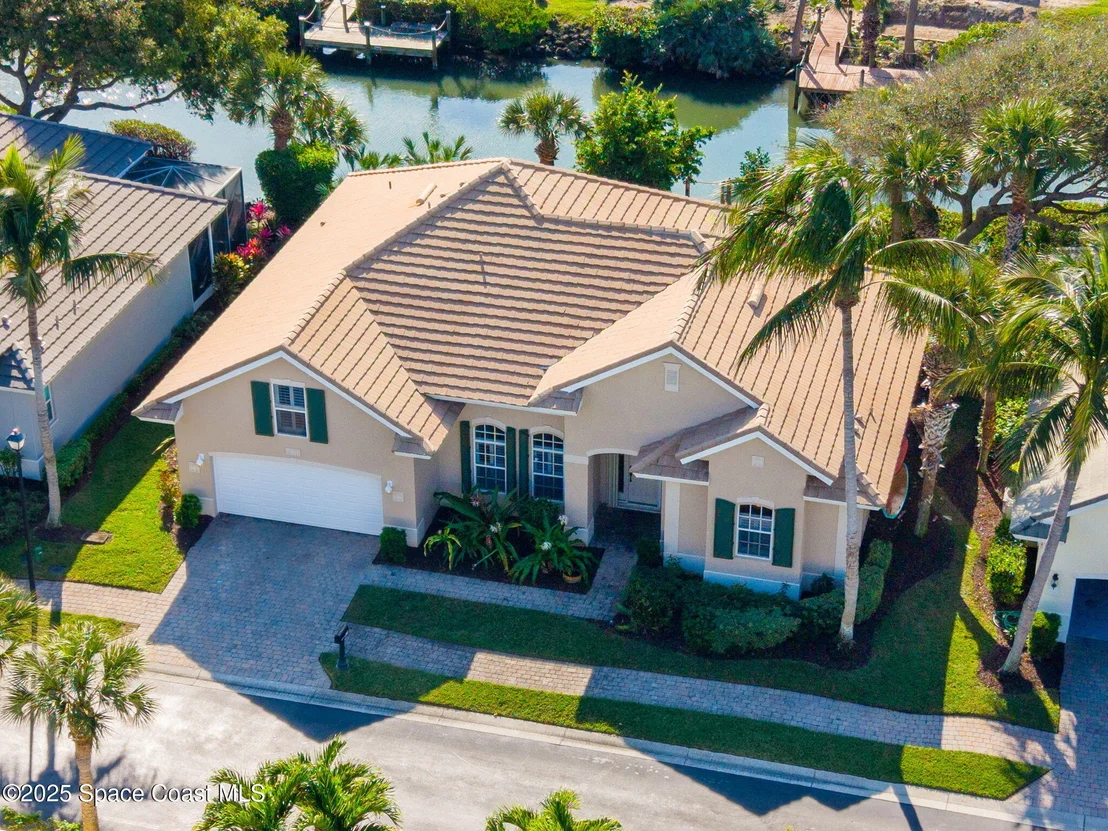 Photo of 379 Pentland Drive