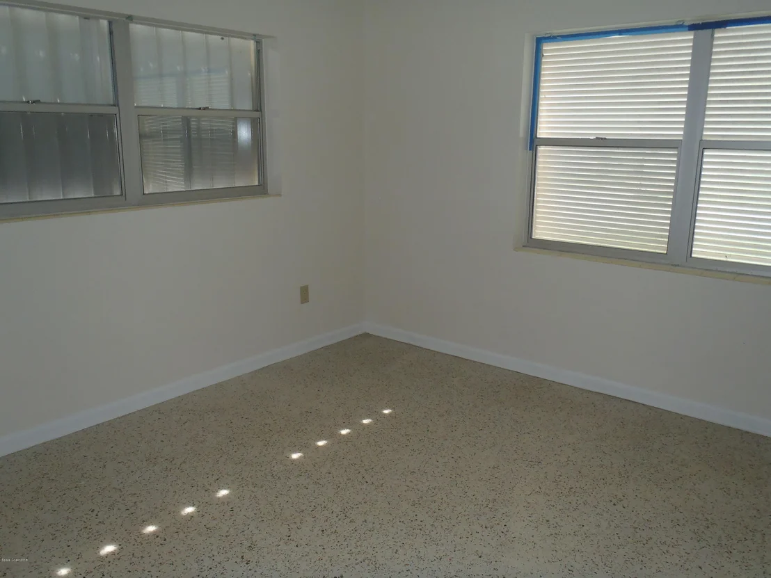 Photo of 310 Bunker Street