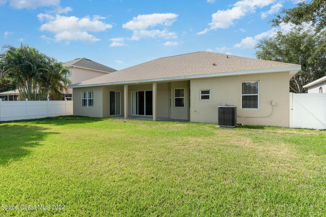 Photo of 1561 Whitman Drive