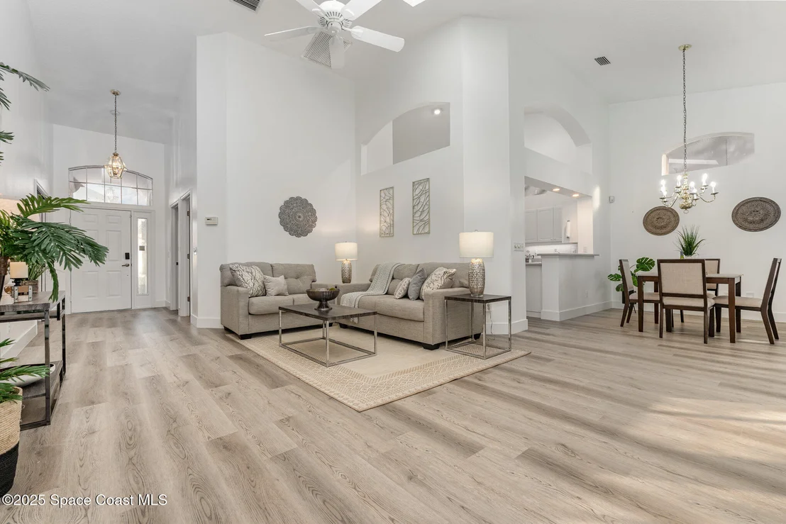 Photo of 361 Shell Cove Drive