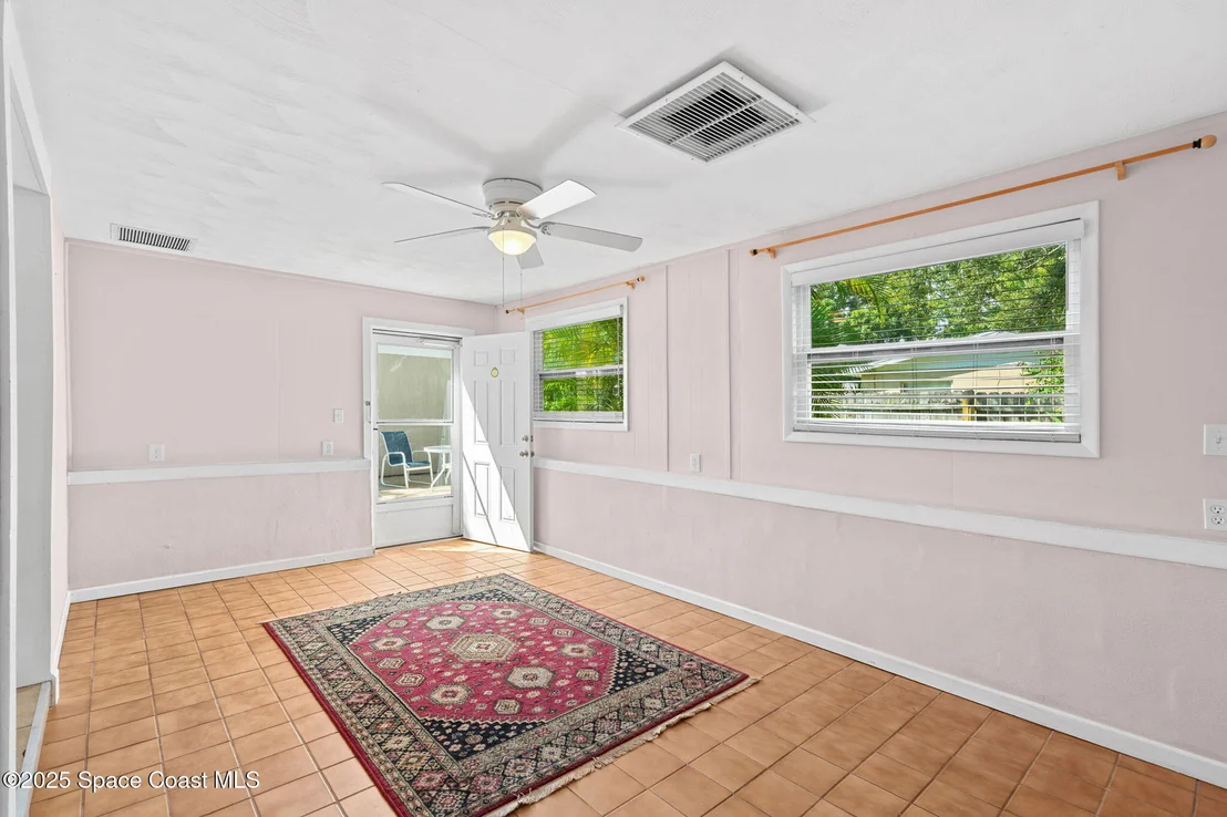 Photo of 2902 Emory Street