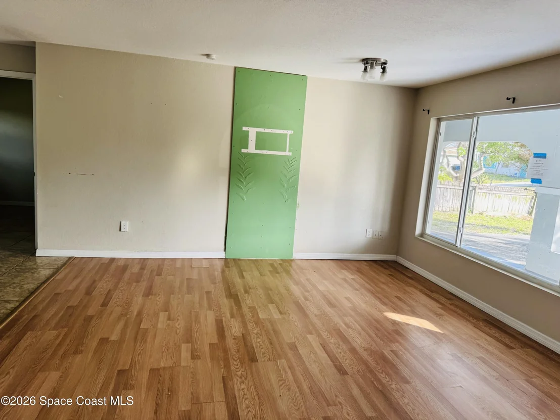 Photo of 969 Burn Drive NE