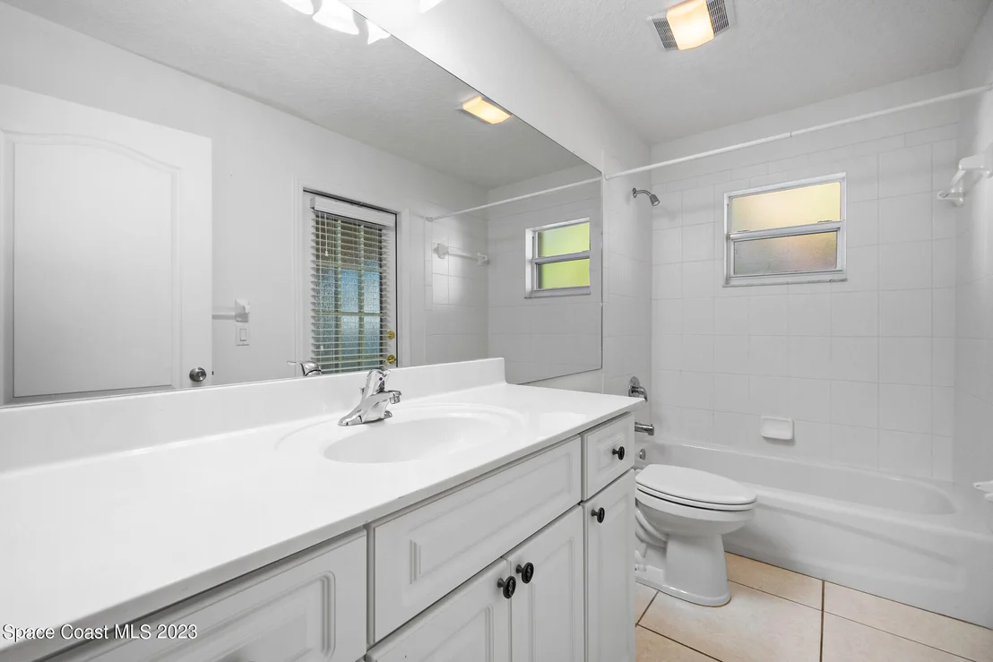 Photo of 851 Indian Oaks Drive