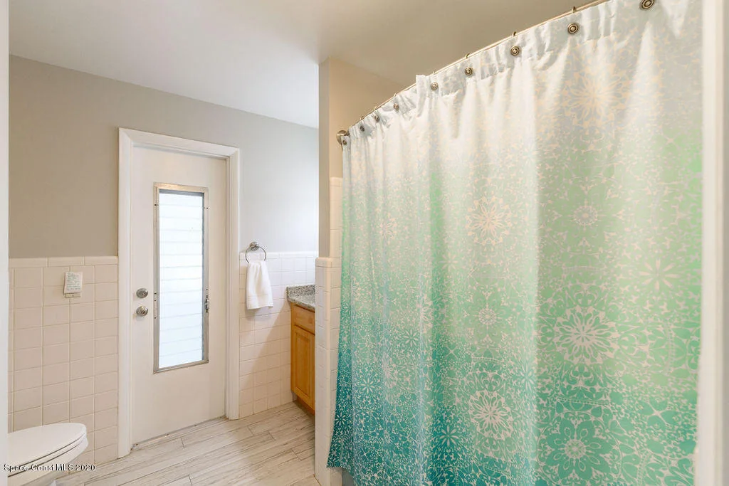 Photo of 250 Sand Pine Road