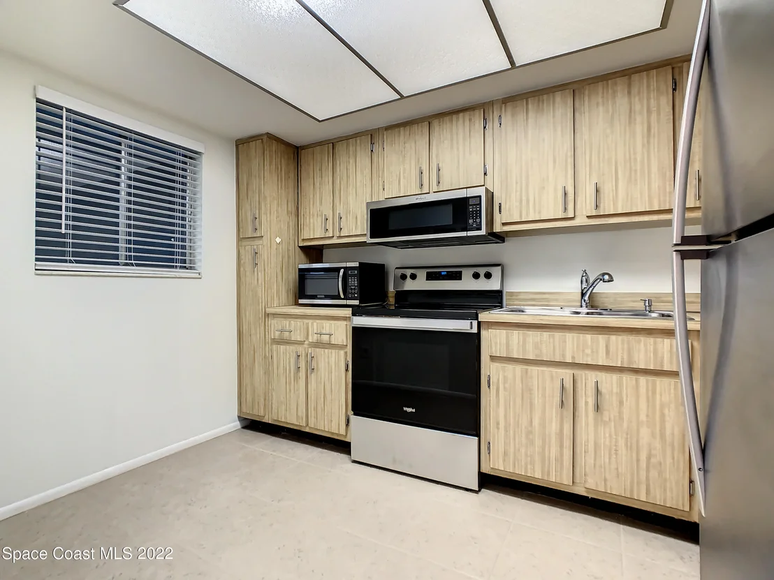 Photo of Unit 107 at 3025 Thrush Drive