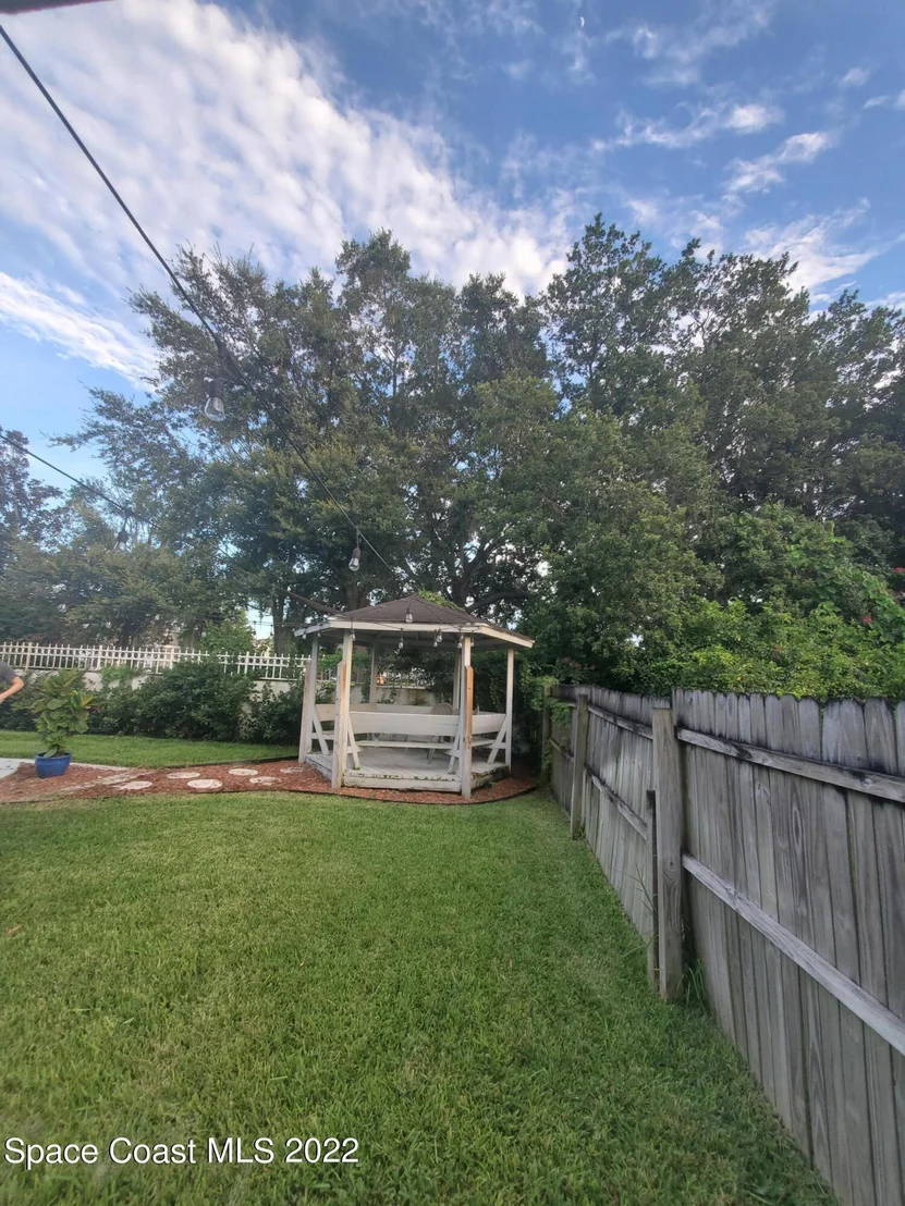 Photo of 3931 Biscayne Dr. Drive