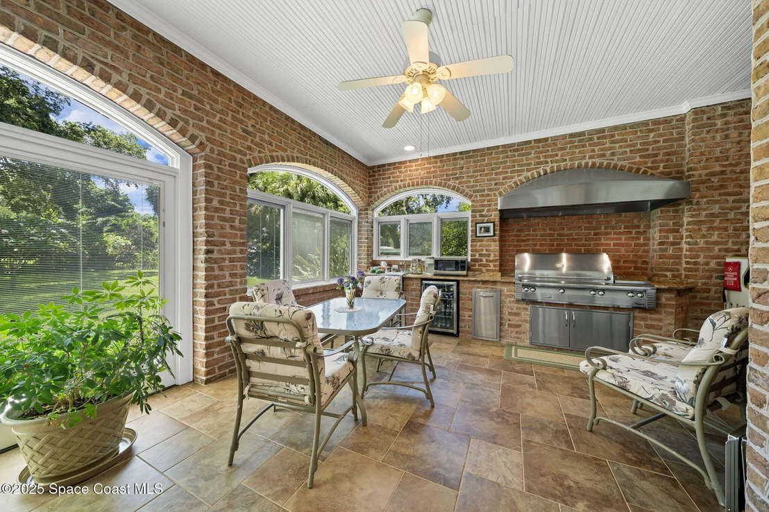 Photo of 1407 Rockledge Drive