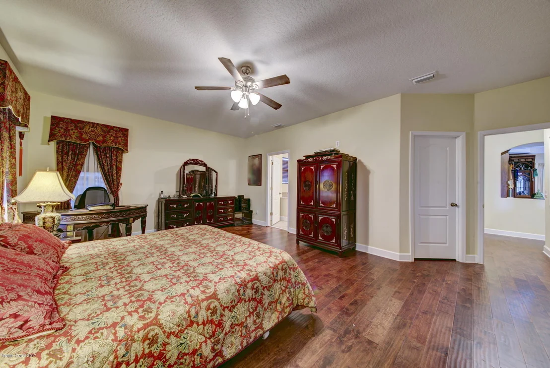 Photo of 1320 Talon Way