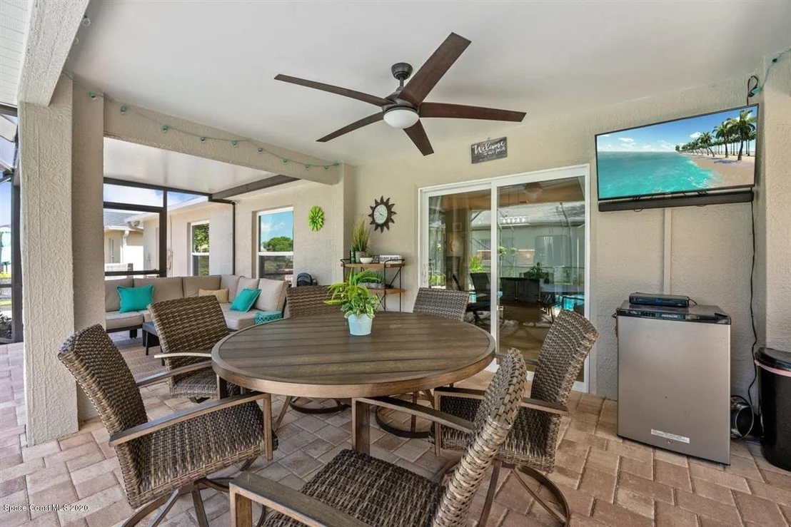 Photo of 962 Del Mar Circle