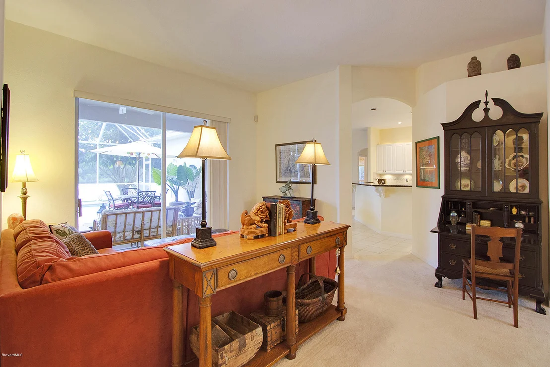 Photo of 855 CARRIAGE HILL Road