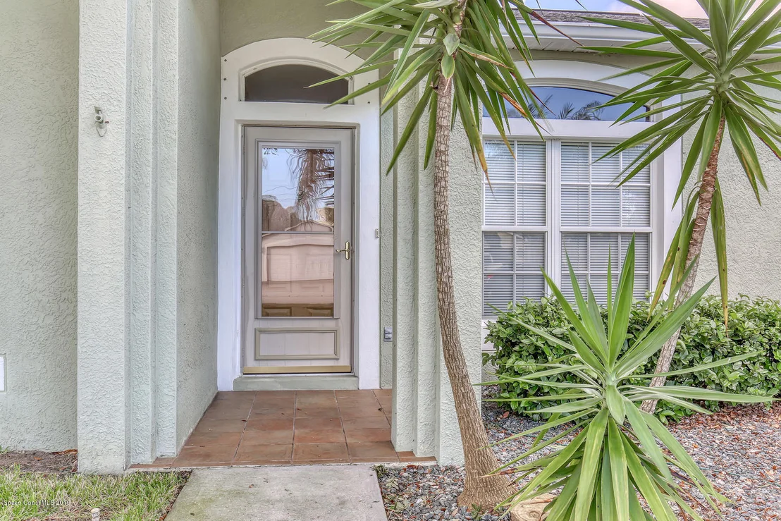 Photo of 832 Del Mar Circle