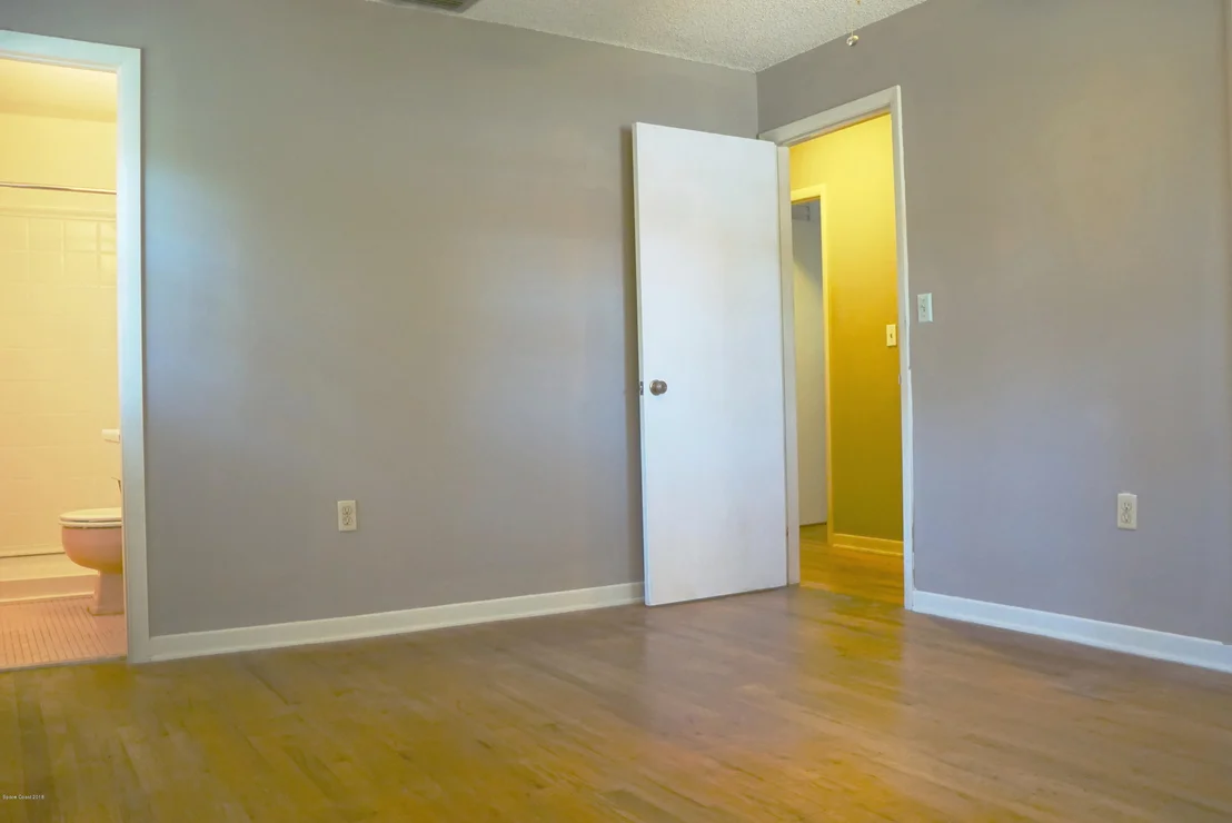 Photo of 635 Orange Court