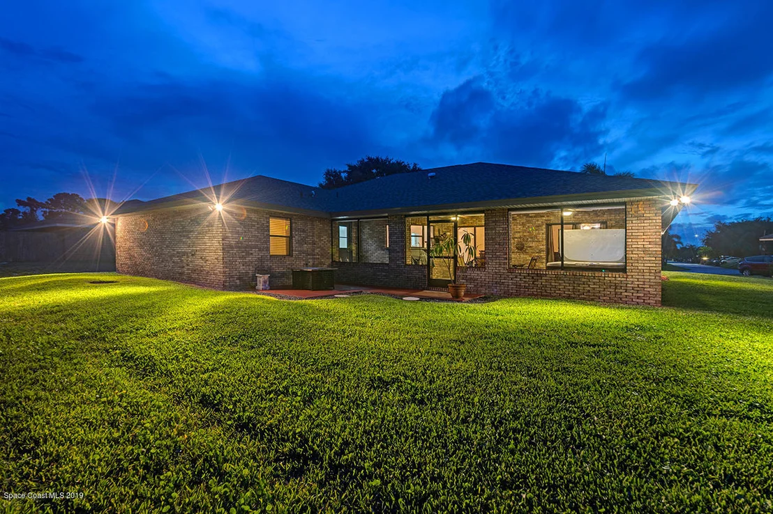 Photo of 117 Palm Circle