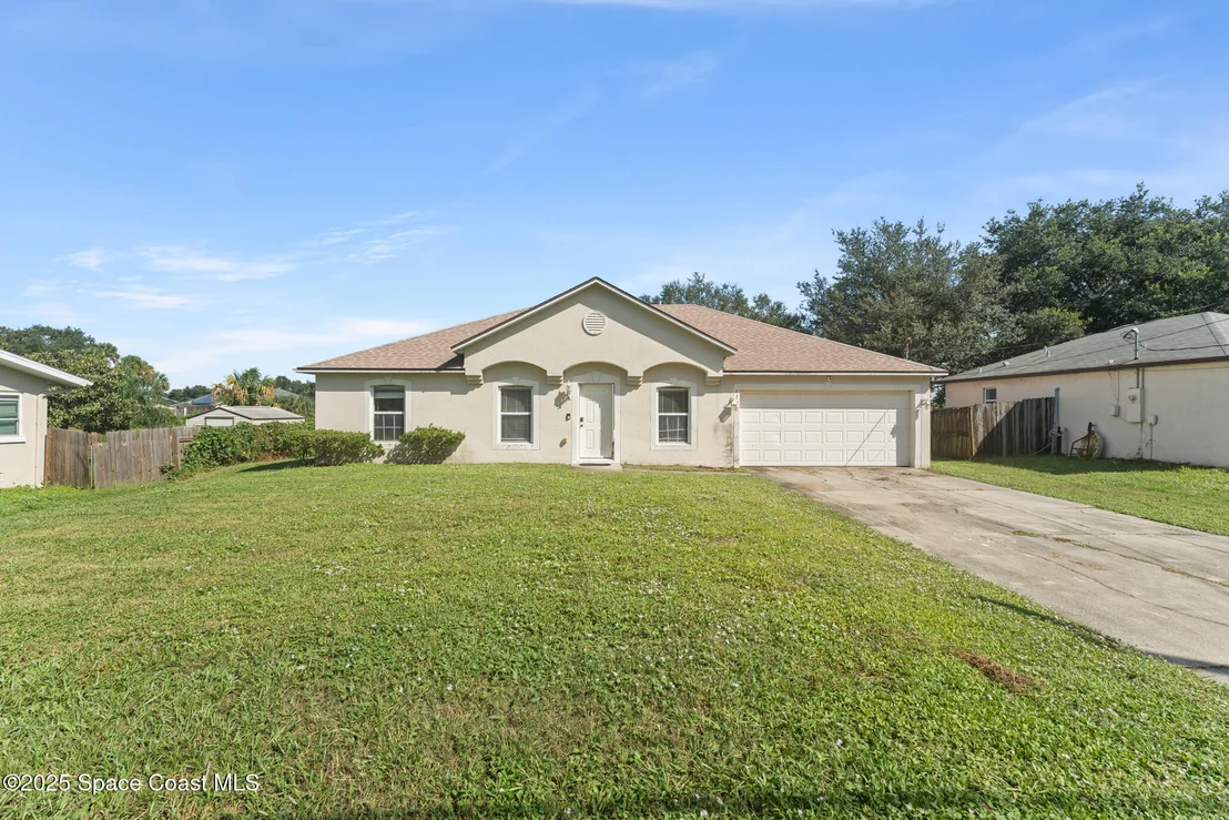 Photo of 6200 Edison Street