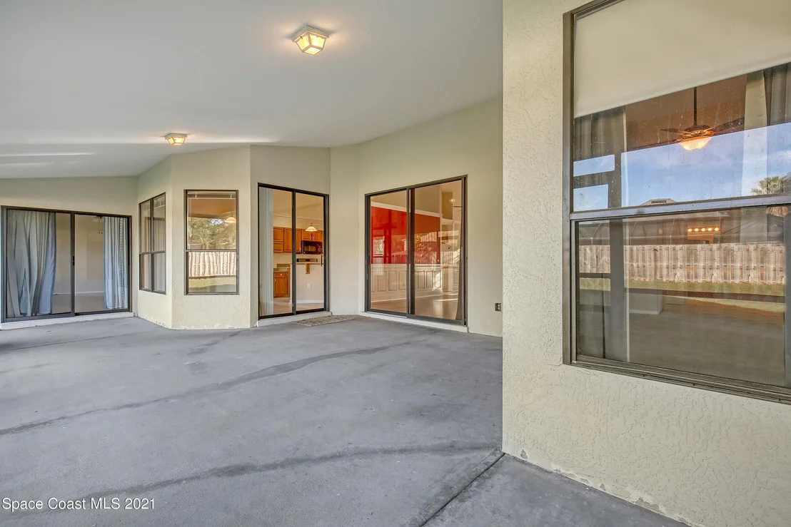 Photo of 1461 Wellington Circle