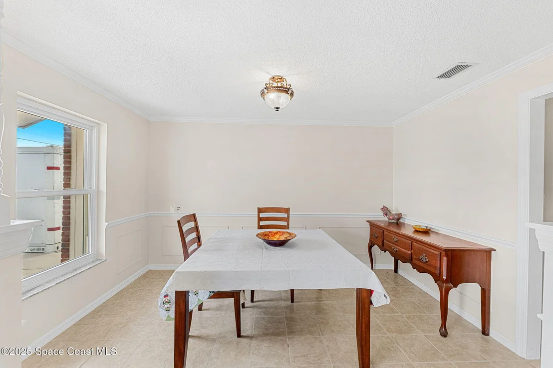 Photo of 355 Jackson Avenue
