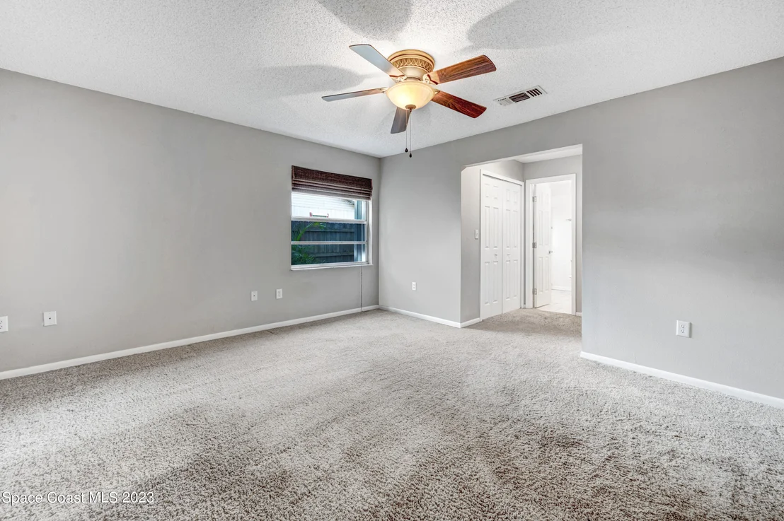 Photo of 810 Pine Valley Court