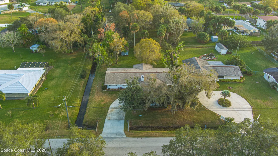 Photo of 1945 Trimble Road