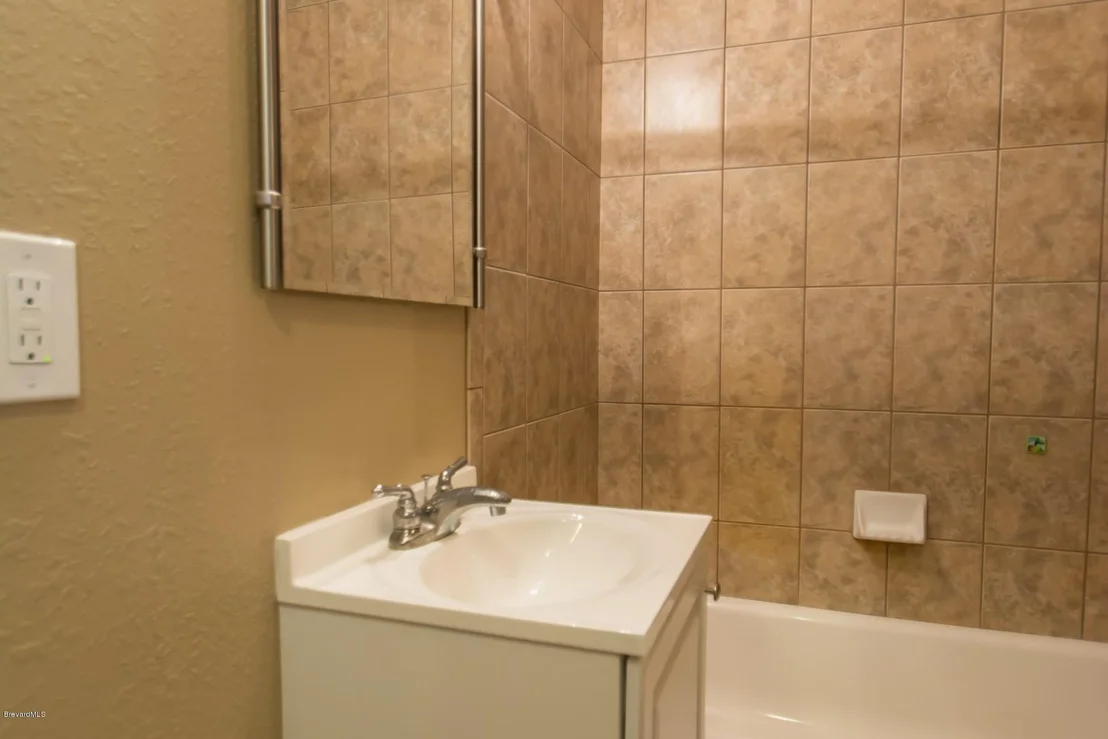 Photo of 2135 Wilson Lane