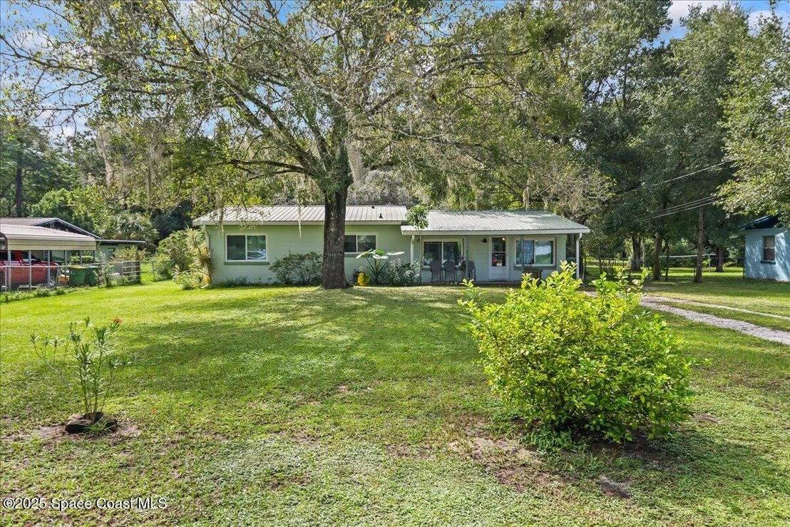Photo of 4111 Pecan Street