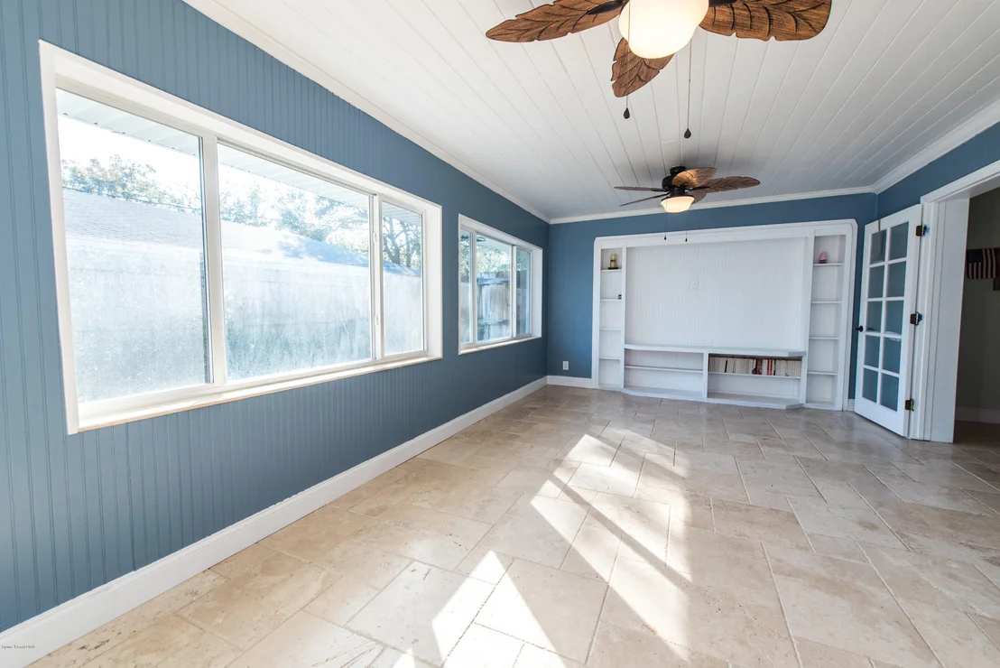 Photo of 32 Riverview Lane