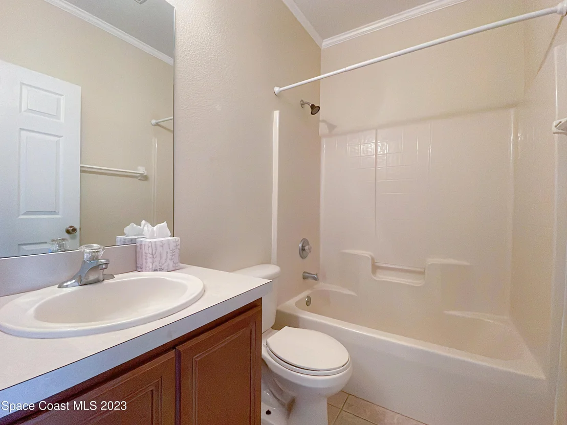 Photo of 978 Riviera Point Drive