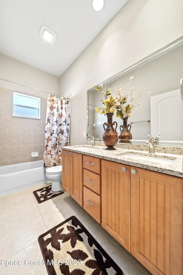 Photo of 2152 Woodfield Circle