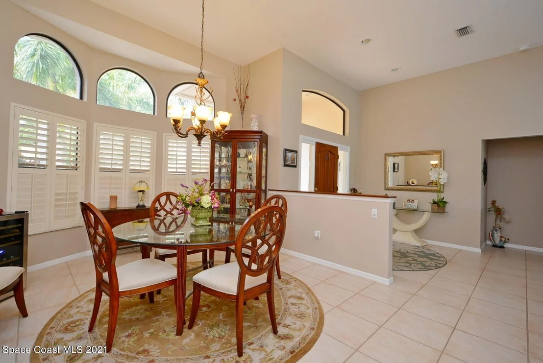 Photo of 1377 Silver Lake Drive