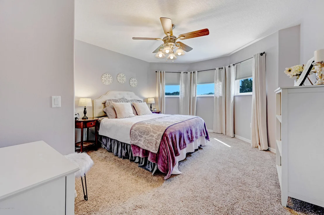 Photo of 120 Oyster Place