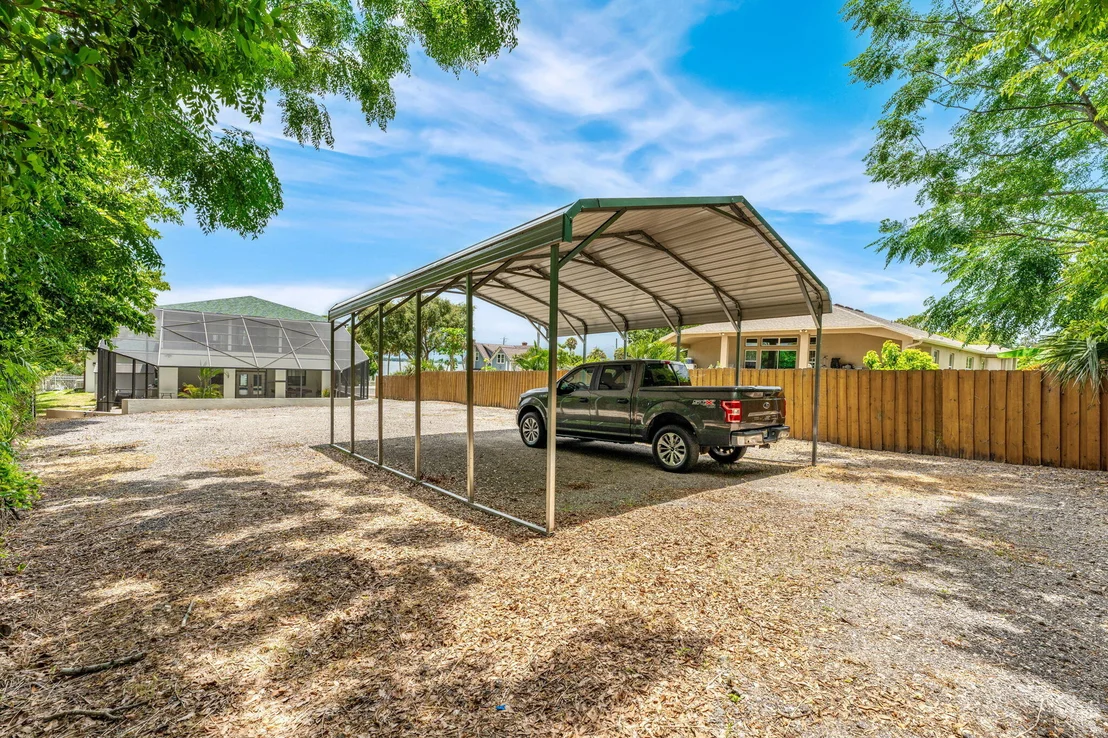 Photo of 3119 N Indian River Drive
