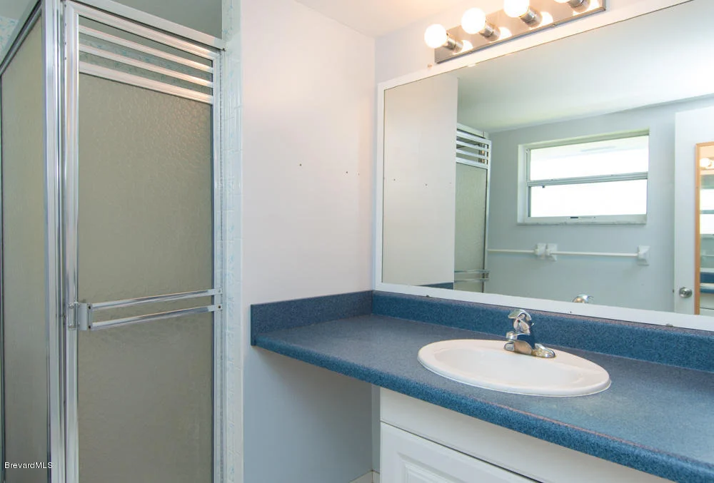 Photo of 452 Sparrow Drive