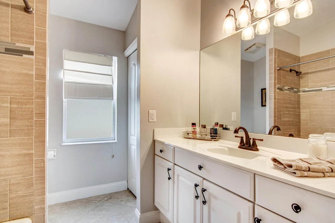 Photo of 2543 Canterbury Circle