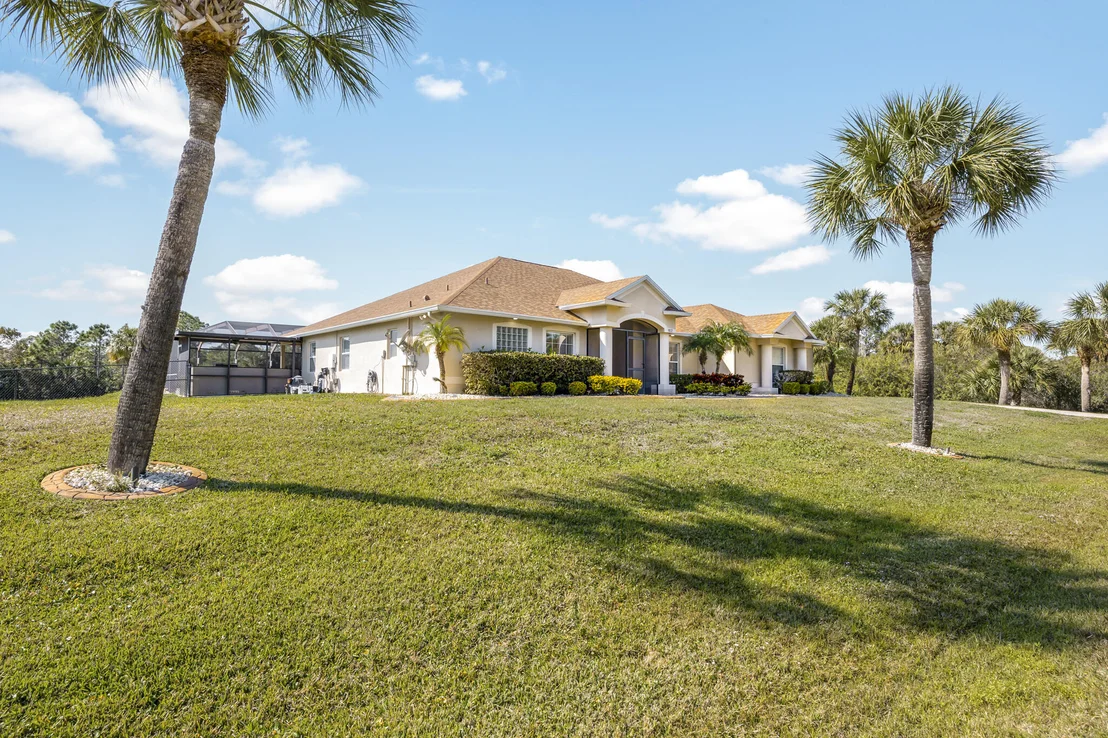 Photo of 5872 Goldrush Avenue