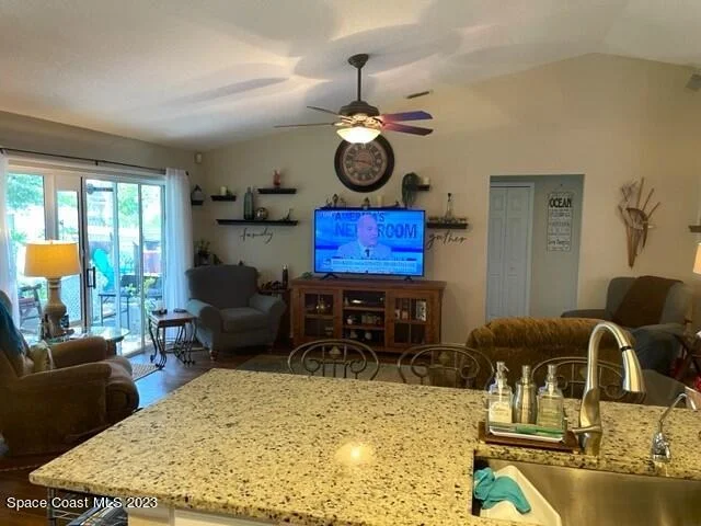 Photo of 792 Seven Gables Circle SE