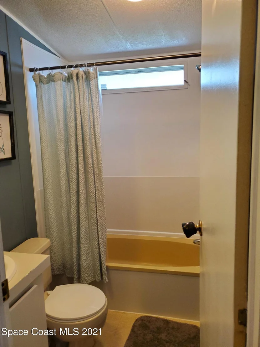 Photo of 6995 Evergreen Drive