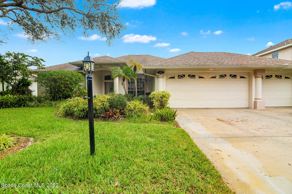 Photo of 5713 Newbury Circle