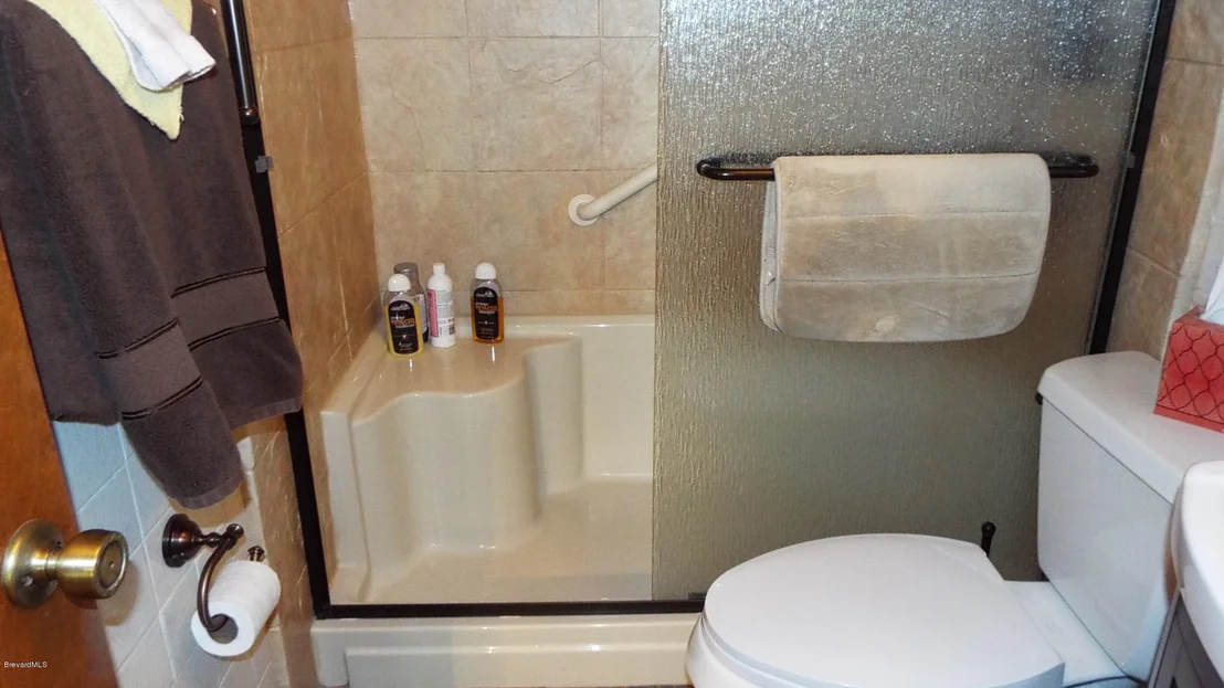 Photo of 1041 George Avenue