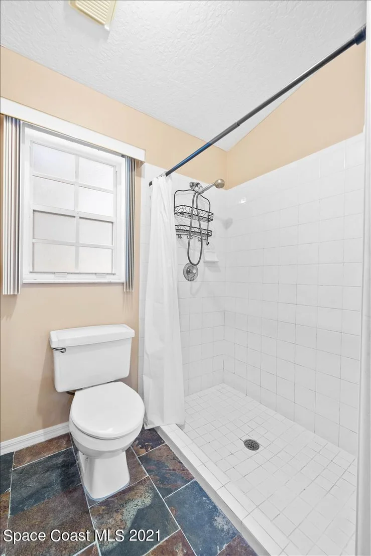 Photo of 2406 Saint Johns Lane