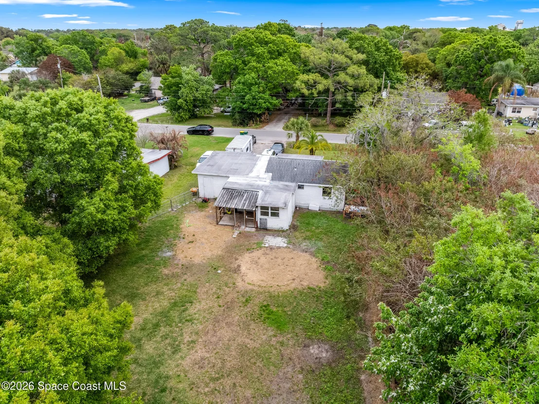 Photo of 355 Pine Avenue