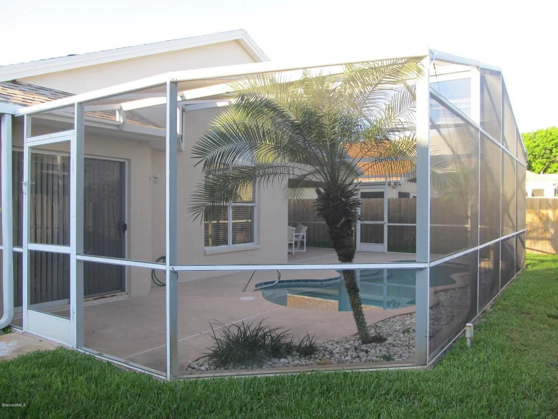 Photo of 2415 St Johns Lane