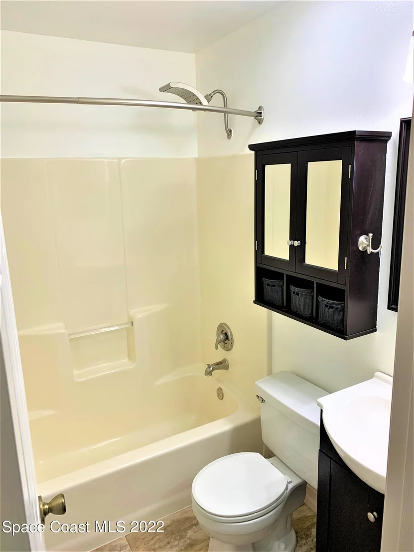 Photo of 1342 Heritage Acres Boulevard