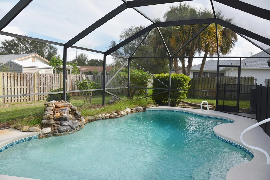 Photo of 830 Spring Oak Drive