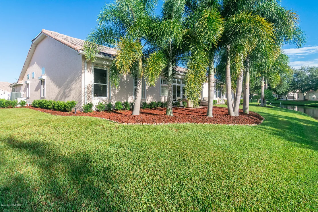 Photo of 439 Renaissance Avenue