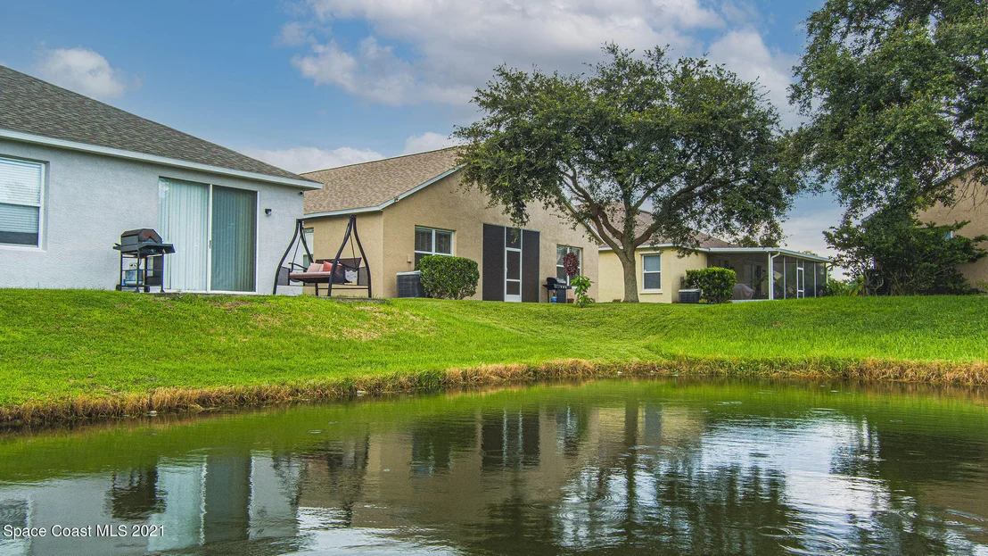 Photo of 561 Cressa Circle