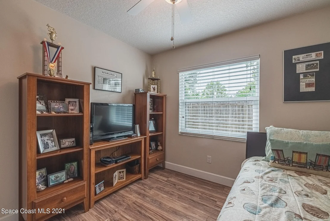 Photo of 845 Berkshire Drive