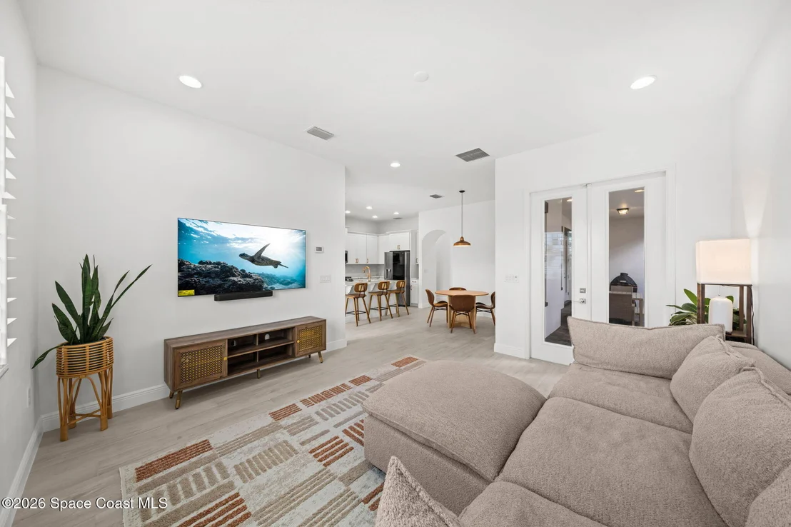 Photo of 8566 Lyside Drive