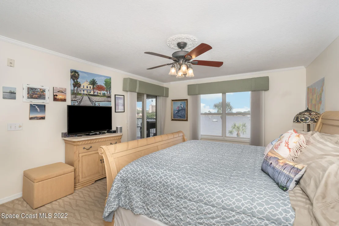 Photo of Unit 205 at 100 Riverside Drive