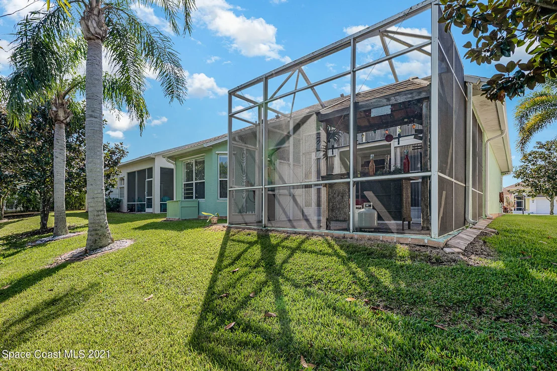 Photo of 4691 Portage Trail