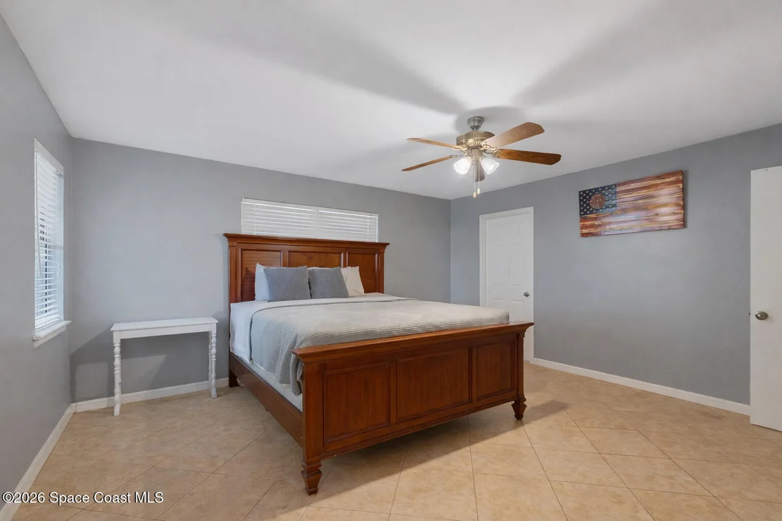 Photo of 697 Barber Street